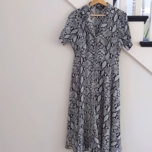LULU'S midi dress